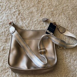 Leisure Metallic Shoulder Bag with Strap